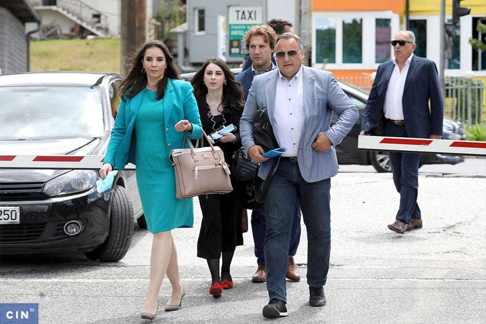 Naslovna_Edin_Garaplija