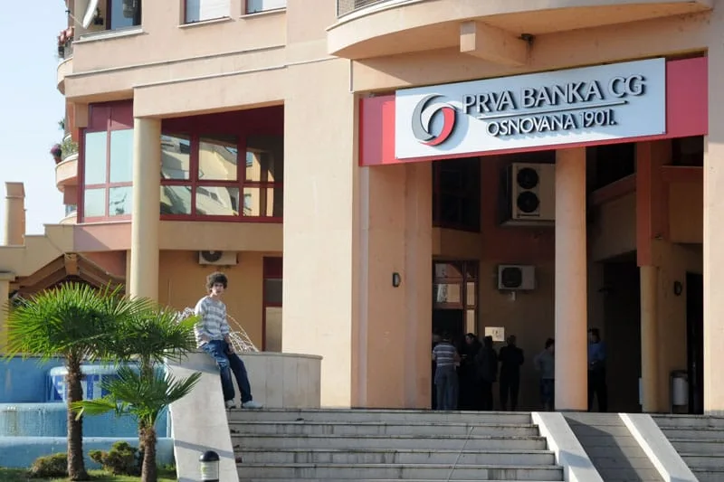 prvabanka_2
