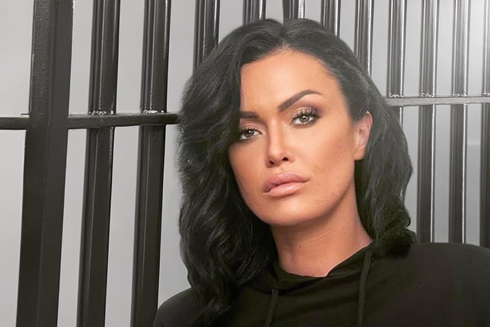 NASLOVNA_Ajsa-Ramic_2