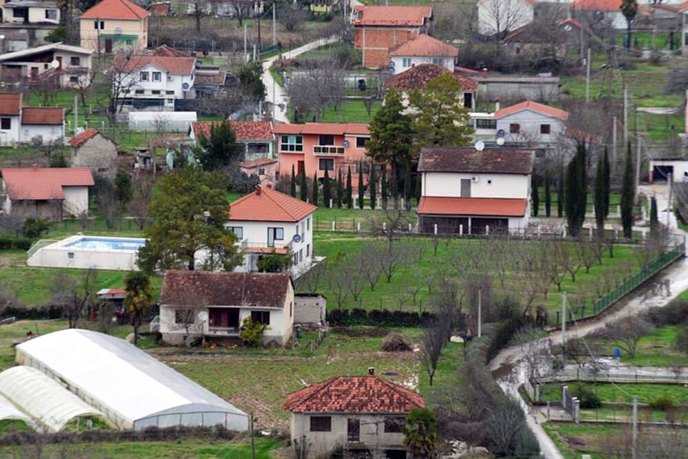 Vikendica sa bazenom u Počitelju (Foto: CIN) Vikendica sa bazenom u Počitelju (Foto: CIN)