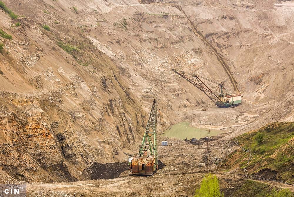 Masine-na-povrsinskom-kopu-Visca