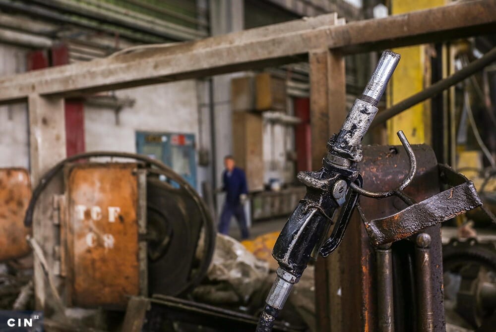 Mehanicarski-odjel-na-povrsinskom-kopu-Visca