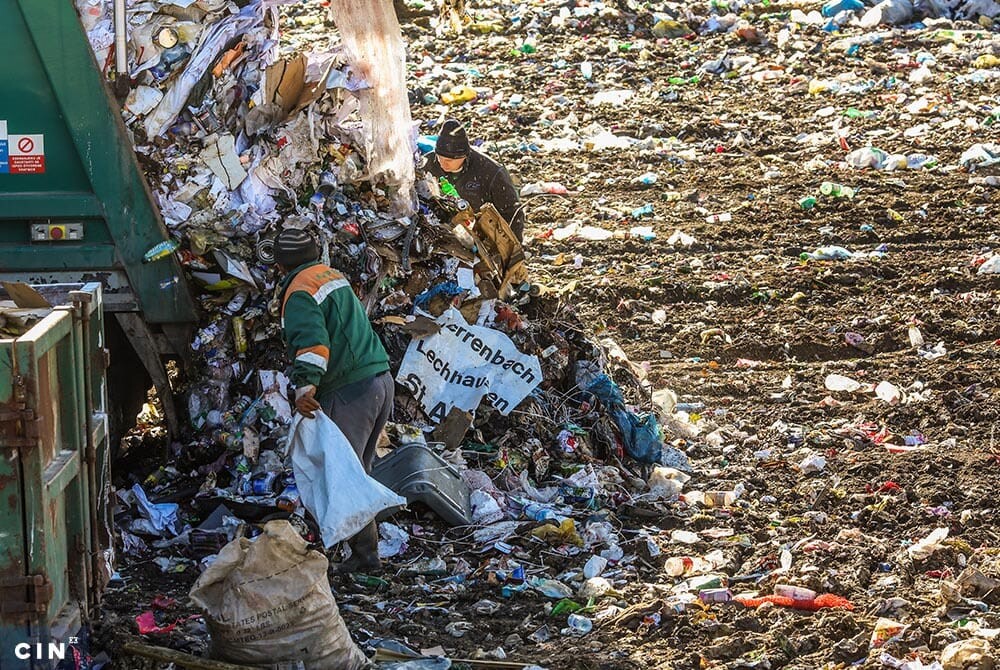 Radnik-KJKP-Rad-na-deponiji.