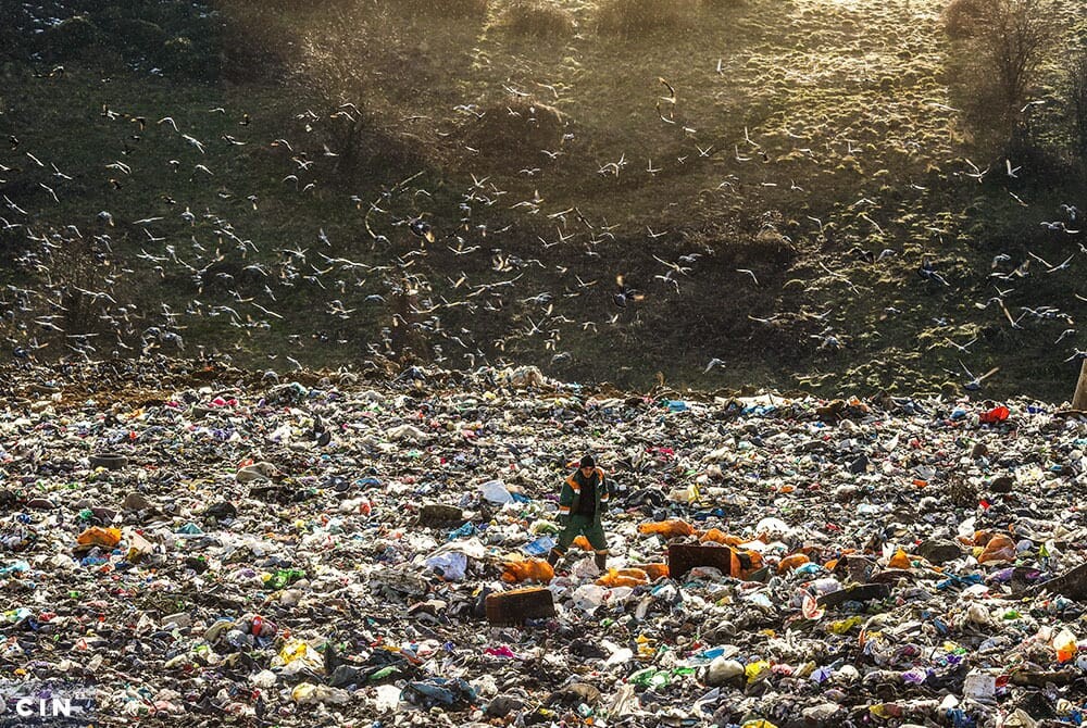Radnik-KJKP-Rad-na-plohi-deponije-Smiljevici.