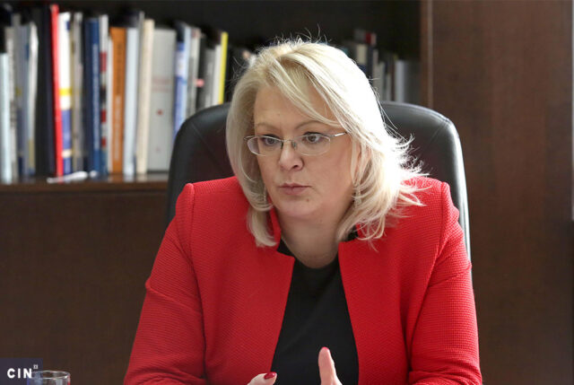 NASLOVNA_Lidija_Bradara